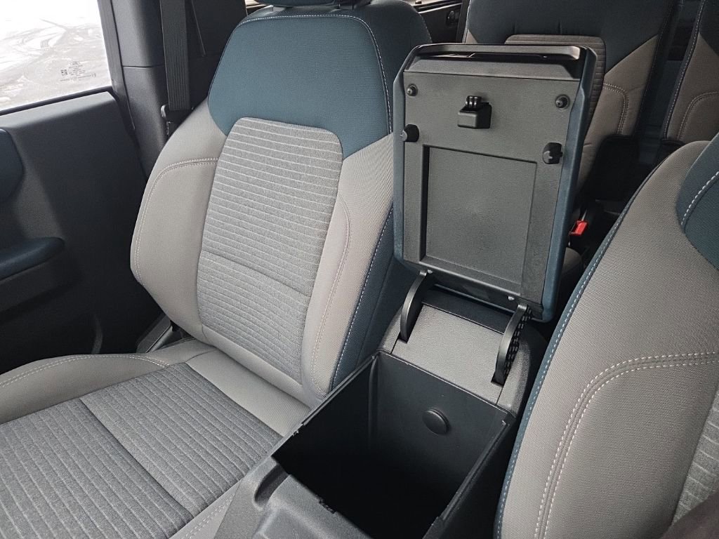 Used 2021 Ford Bronco Outer Banks image 21