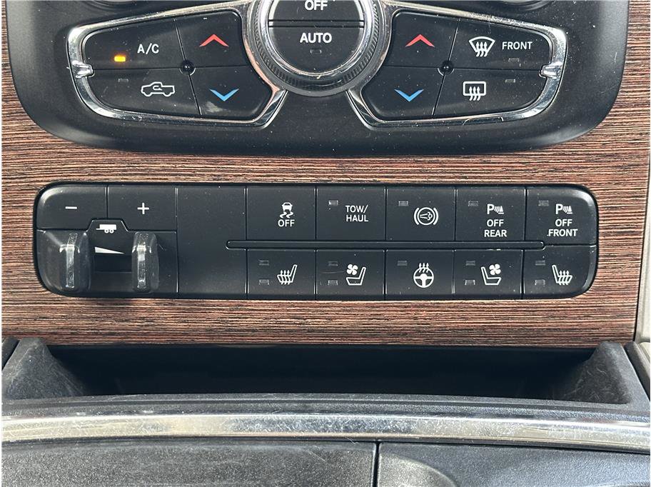 Used 2018 RAM 3500 Laramie AWD/4WD image 27
