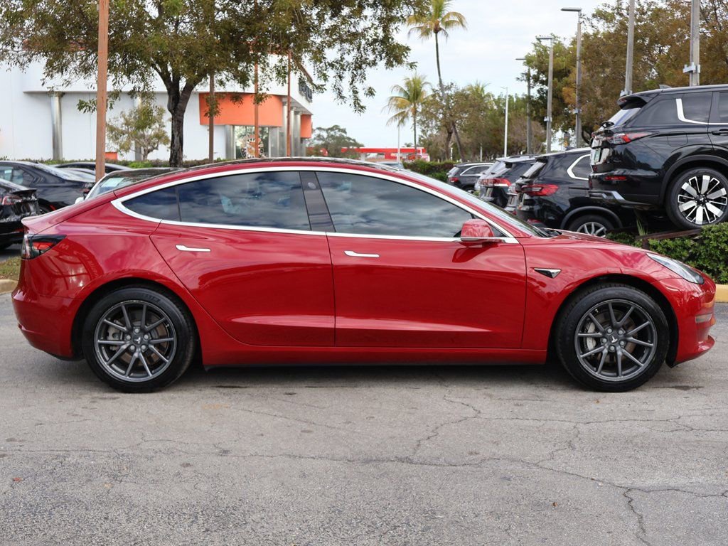 Used 2018 Tesla Model 3 Long Range RWD image 19