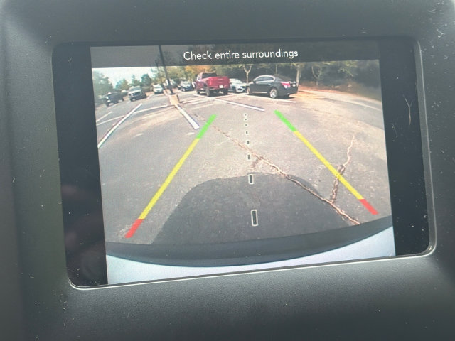 Used 2019 Jeep Cherokee Latitude Plus FWD image 24