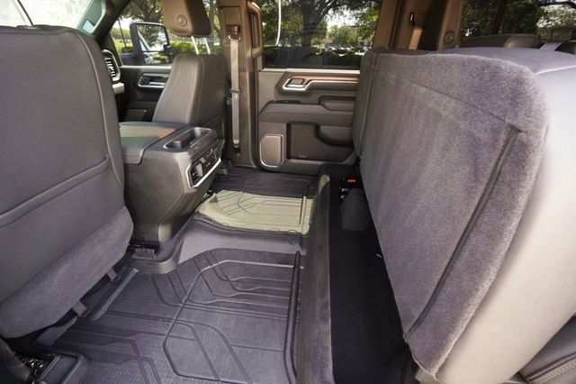 Used 2025 Chevrolet Silverado 2500 High Country AWD/4WD image 34
