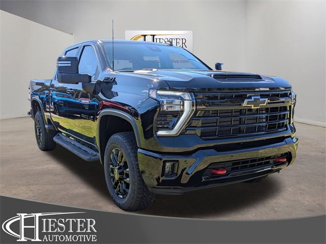 New 2026 Chevrolet Silverado 2500 LT w/ Trail Boss Package