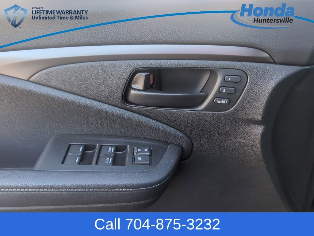 Used 2023 Honda Passport EX-L image 28