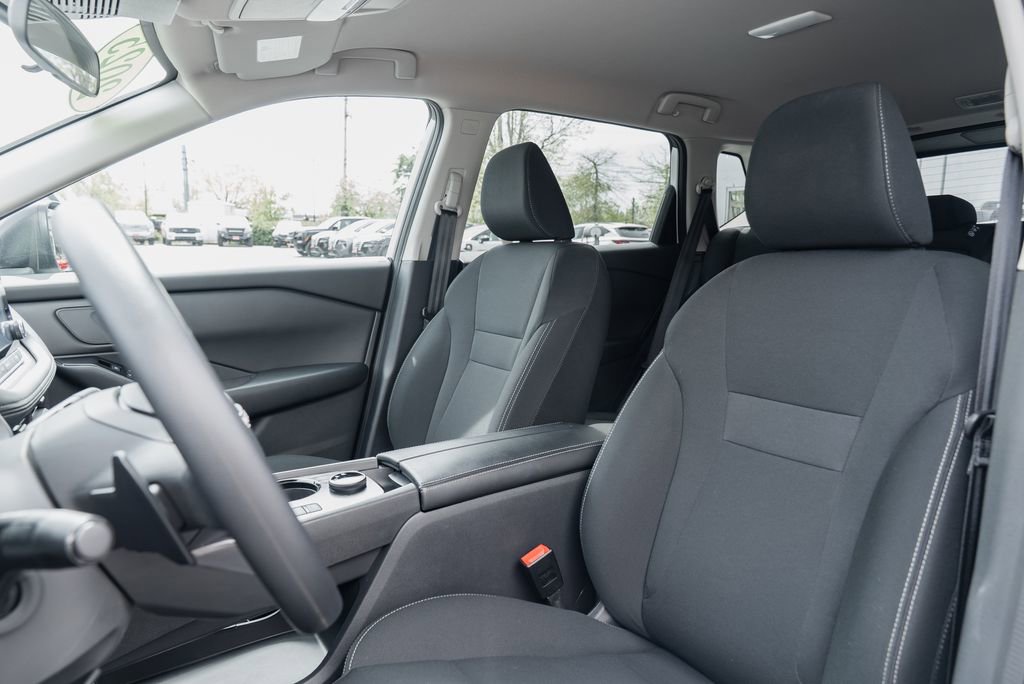 Certified 2025 Nissan Rogue S image 20