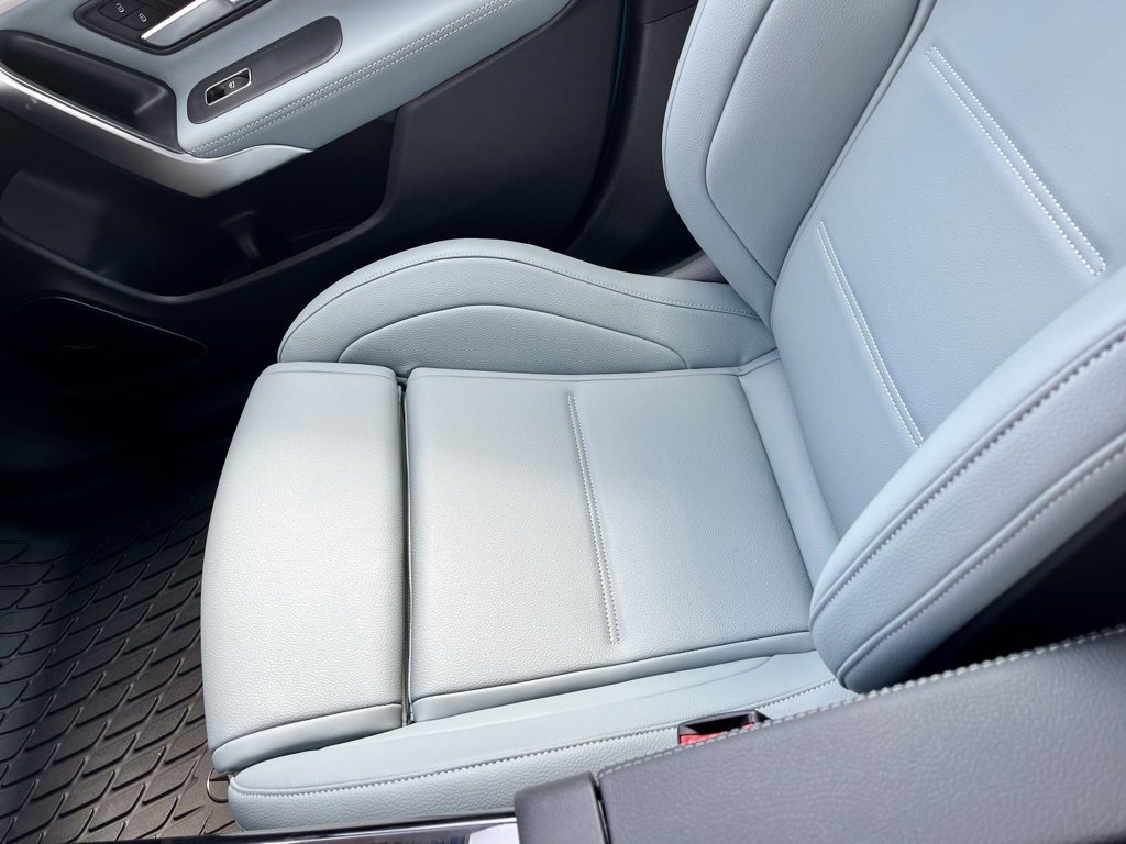 Used 2025 Mercedes-Benz CLA 35 AMG 4MATIC image 50