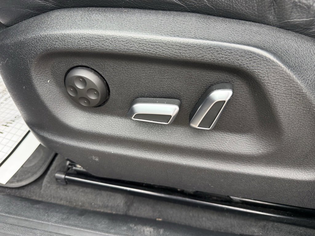 Used 2016 Audi Q5 2.0T Premium Plus w/ Technology Package image 16