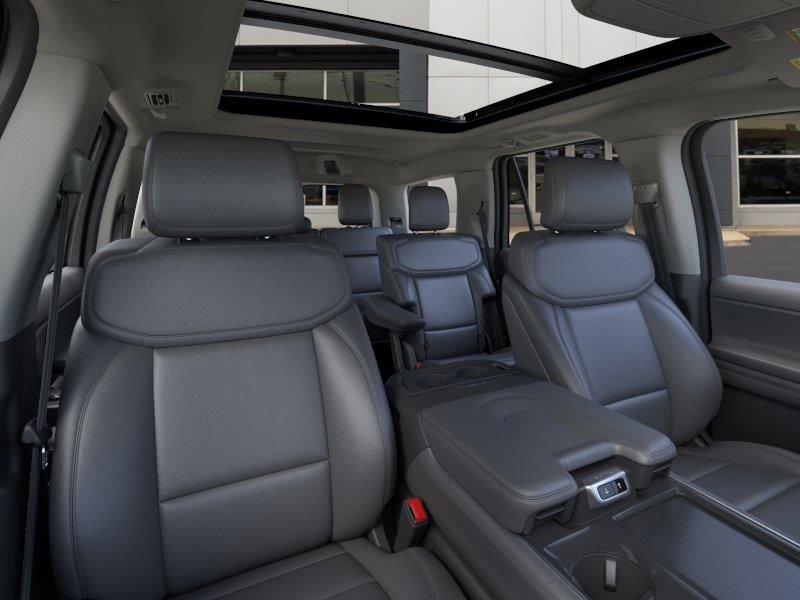 New 2026 Ford Expedition Active AWD/4WD image 14