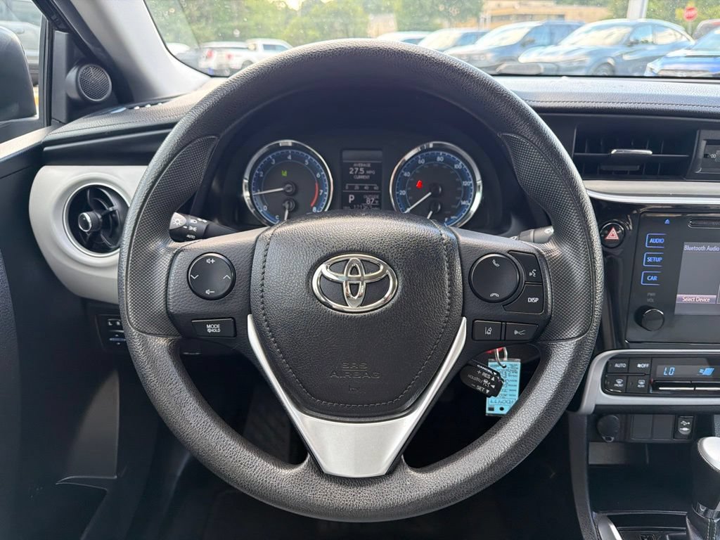 Used 2017 Toyota Corolla LE w/ Carpet Mat Package (TMS) FWD image 18