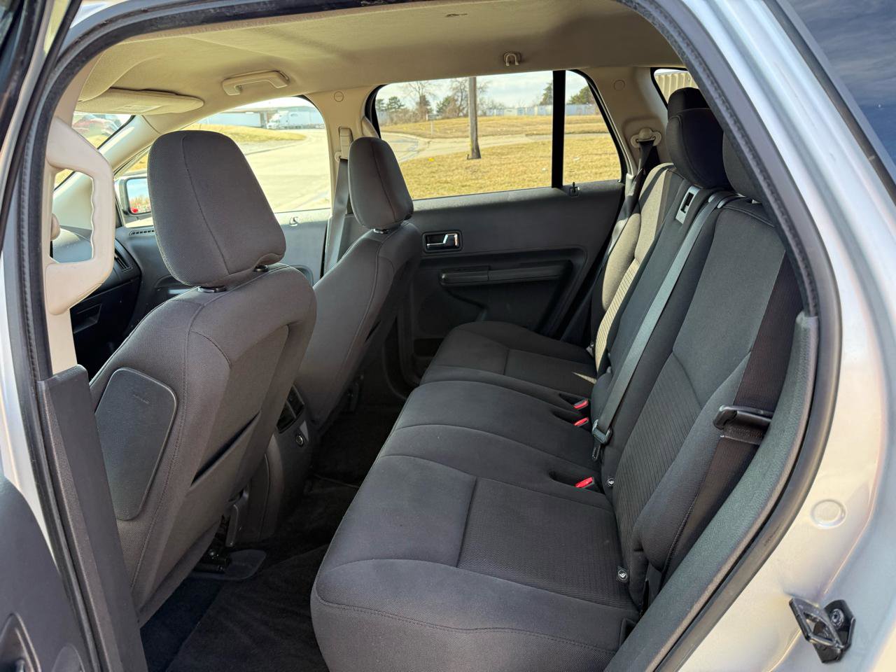 Used 2010 Ford Edge SEL image 17