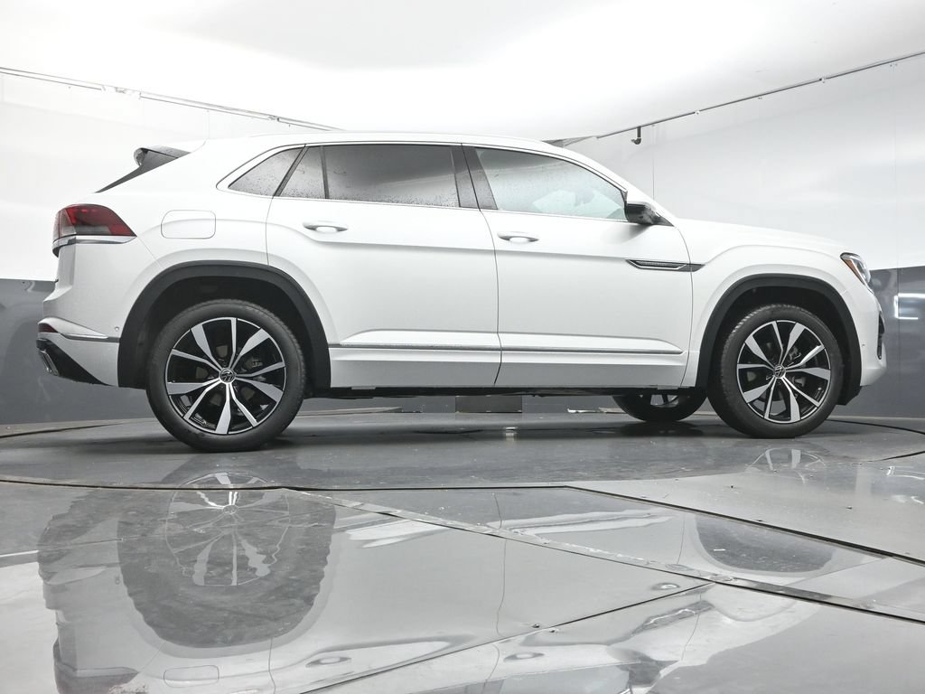 New 2026 Volkswagen Atlas Cross Sport SEL Premium R-Line AWD/4WD image 40