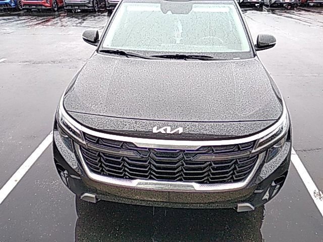 Used 2024 Kia Seltos S FWD image 11
