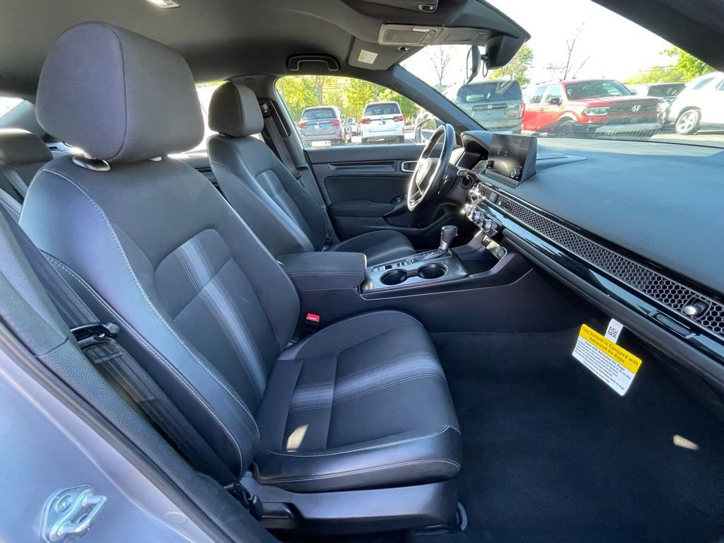 Certified 2024 Honda Civic Sport image 32