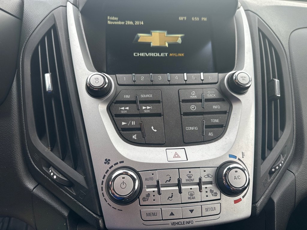 Used 2017 Chevrolet Equinox LT w/ Convenience Package FWD image 21