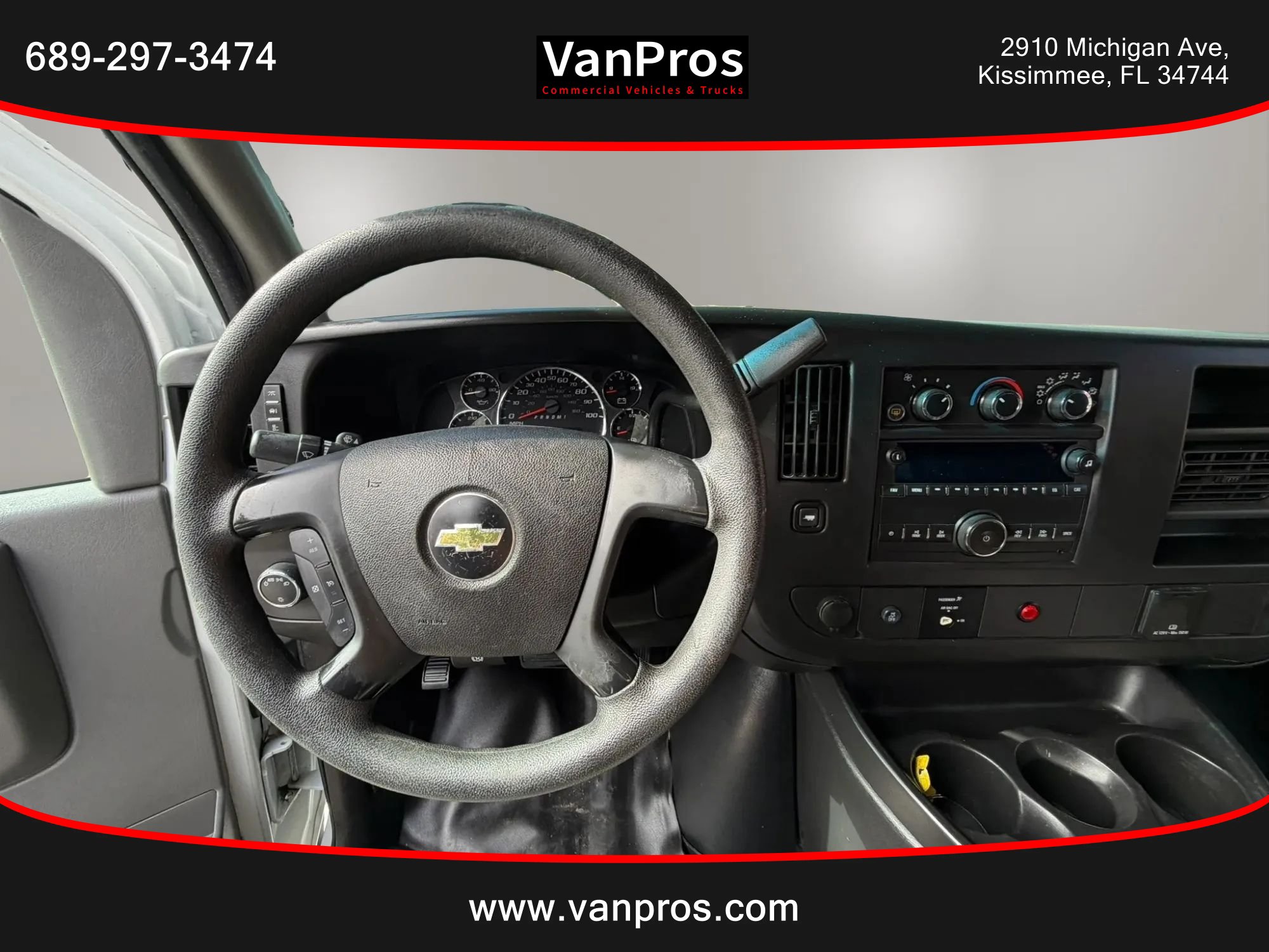 Used 2015 Chevrolet Express 3500 Extended RWD image 10