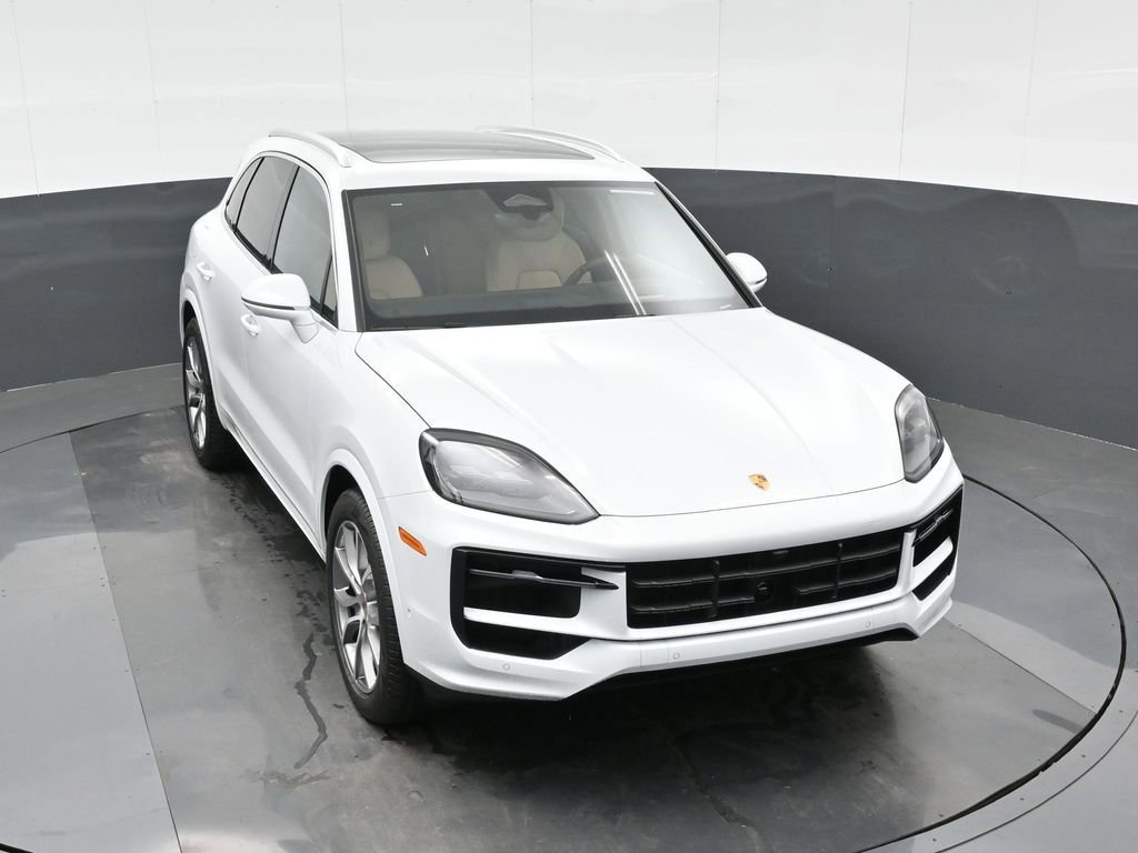 New 2026 Porsche Cayenne image 32