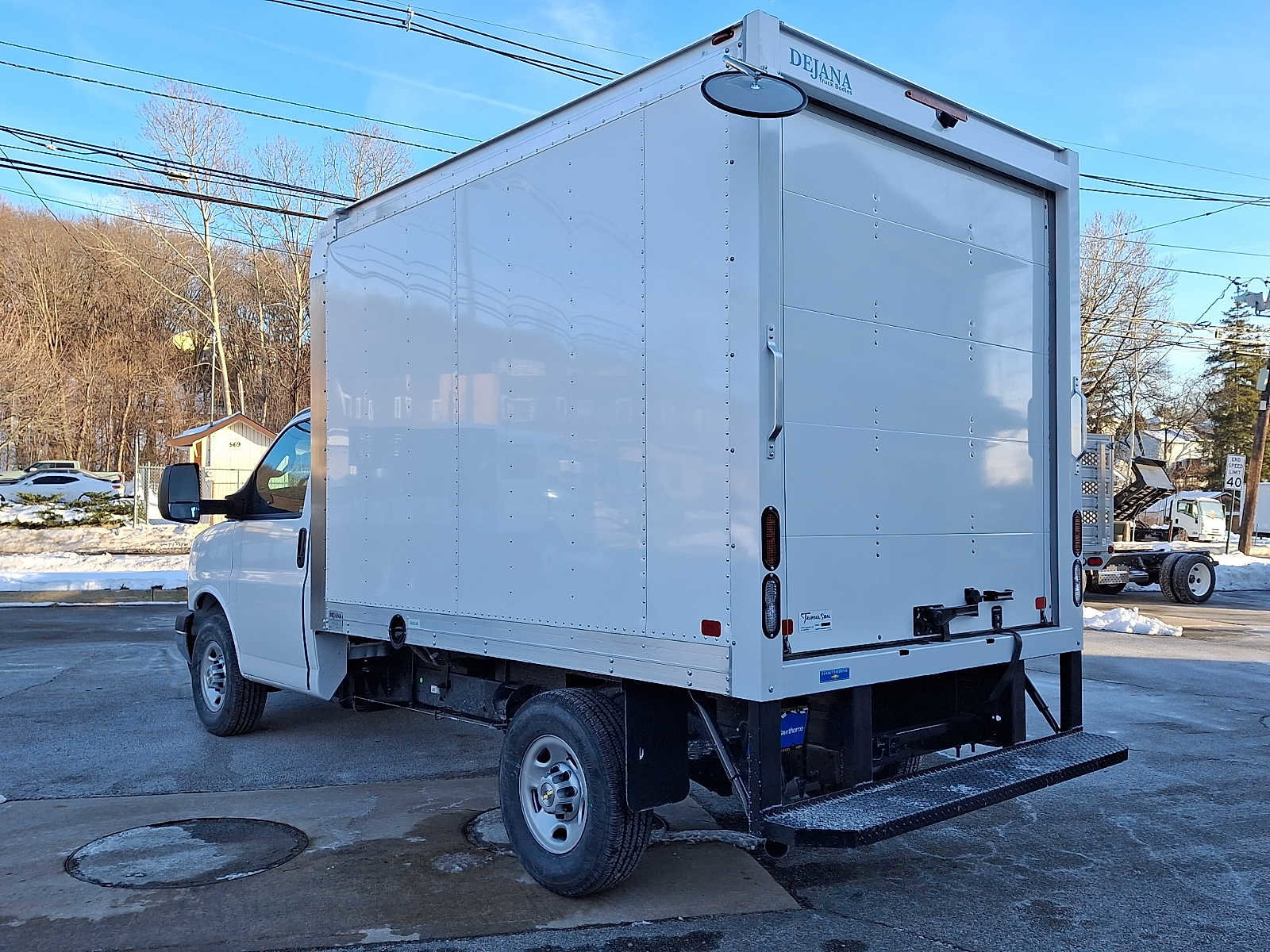 New 2026 Chevrolet Express 3500 w/ Power Convenience Package image 4