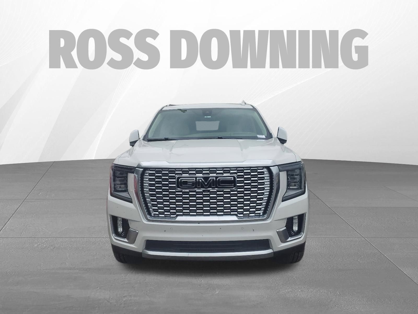 Used 2021 GMC Yukon Denali w/ Denali Premium Package RWD image 2