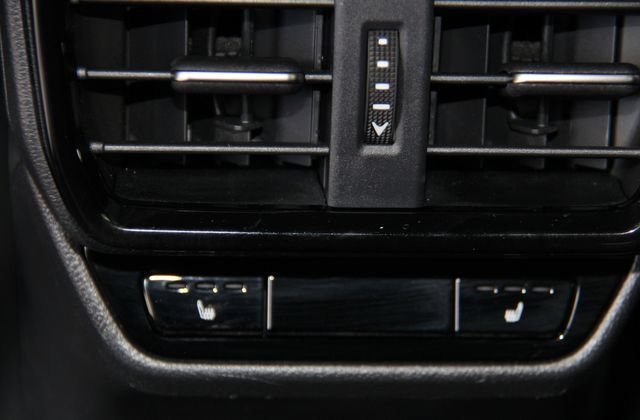 Used 2025 Lexus NX 350h AWD w/ Rear Seat Package image 34