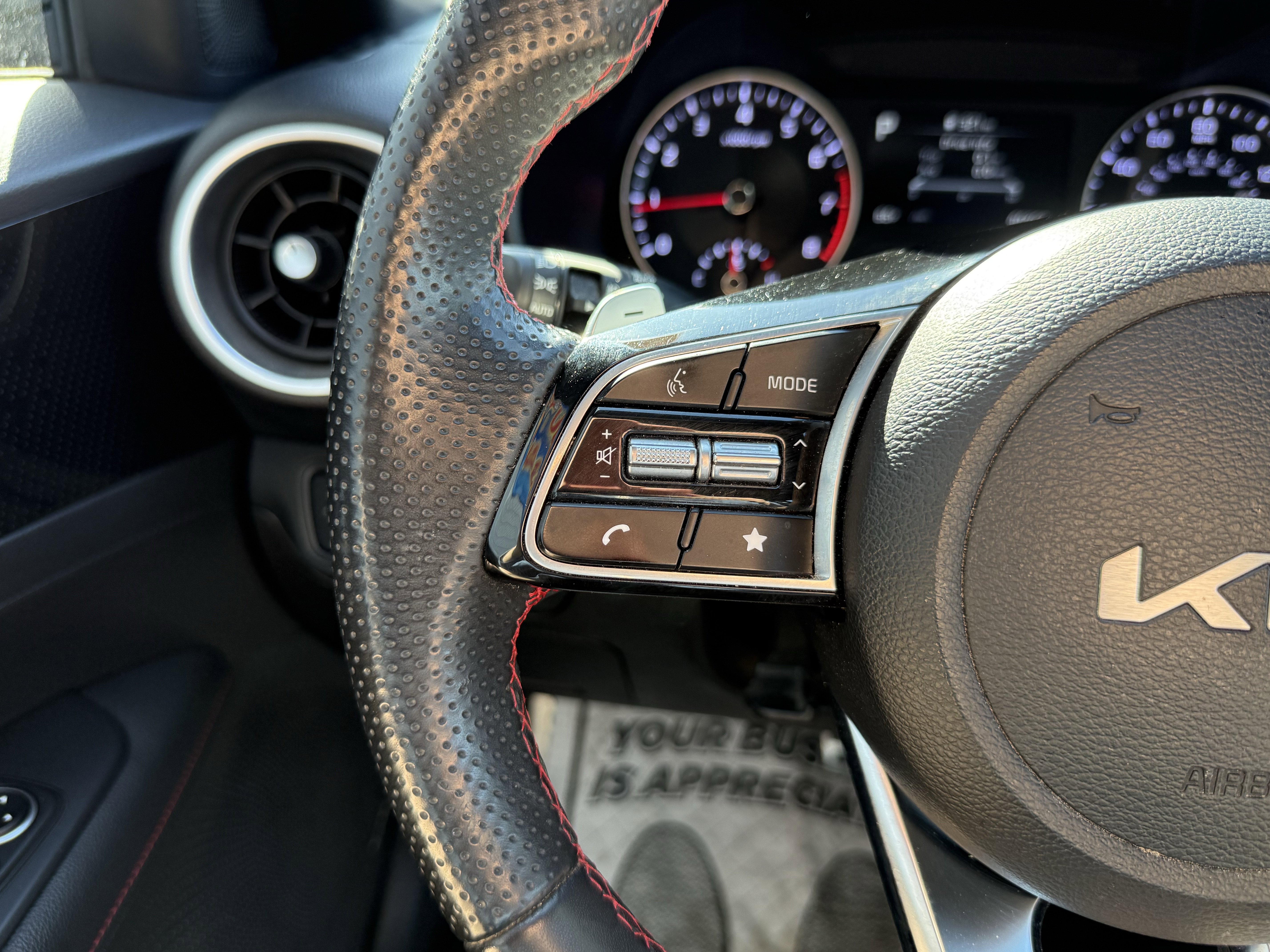 Used 2023 Kia Forte GT w/ GT2 Package image 14