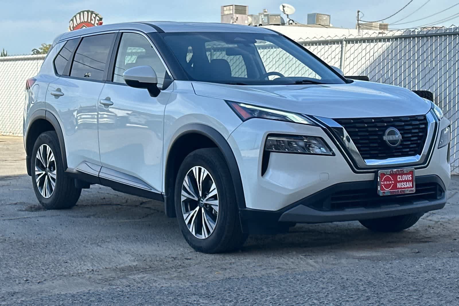 Used 2023 Nissan Rogue SV AWD/4WD image 10