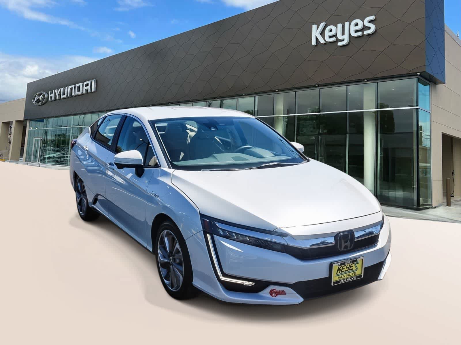 Used 2018 Honda Clarity Plug-In Hybrid image 3