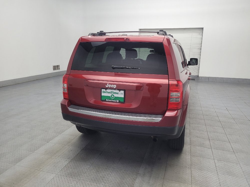Used 2014 Jeep Patriot Latitude w/ Freedom Edition Package image 7