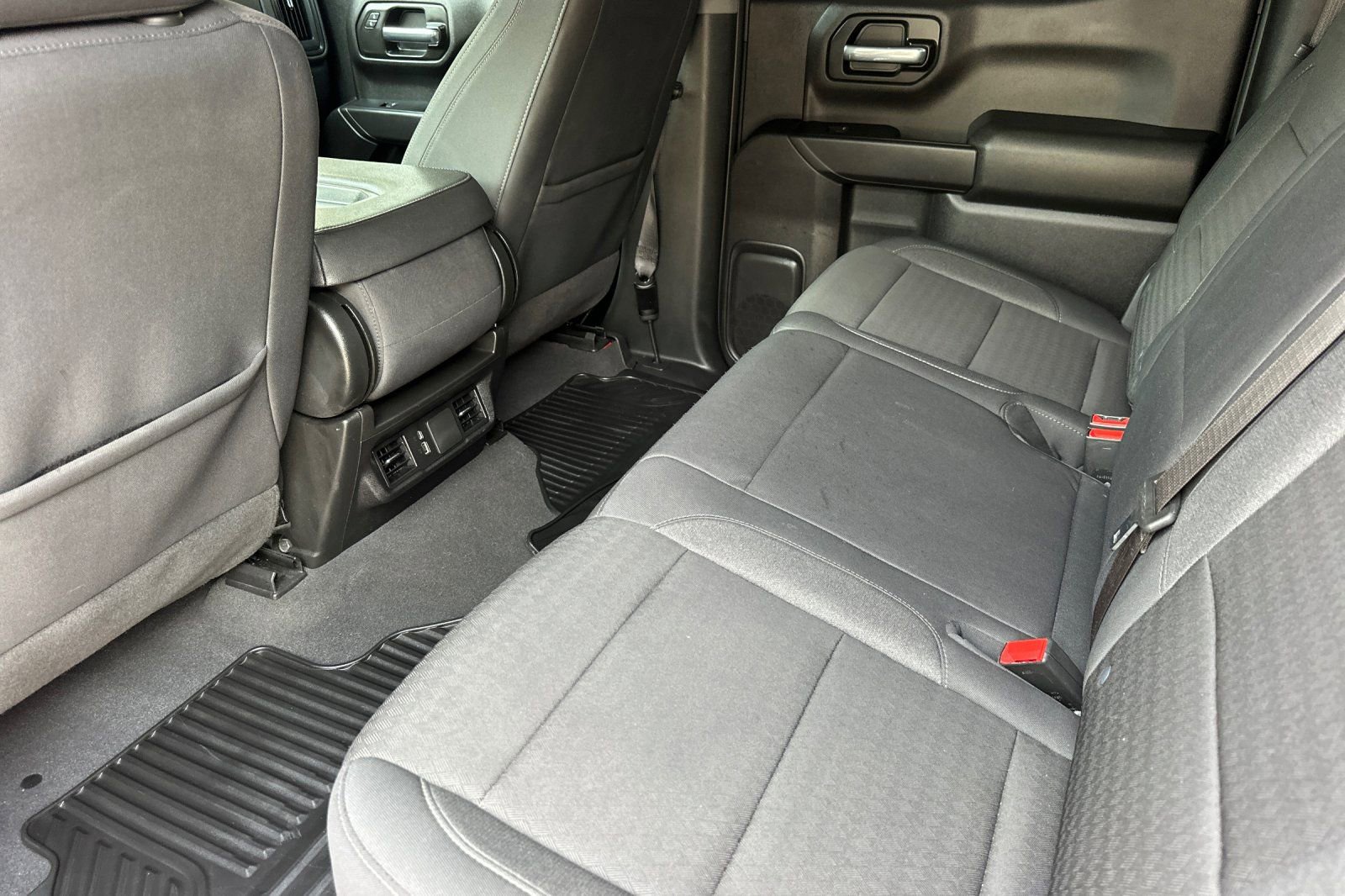 Used 2024 Chevrolet Silverado 1500 Custom image 14