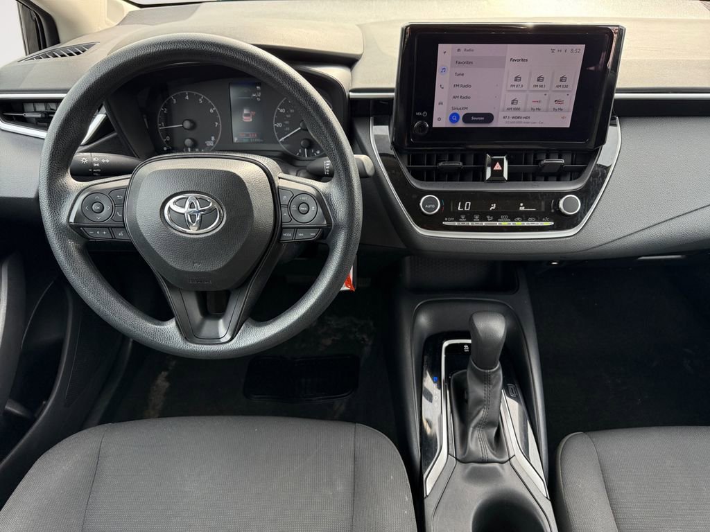 Used 2024 Toyota Corolla LE FWD image 10