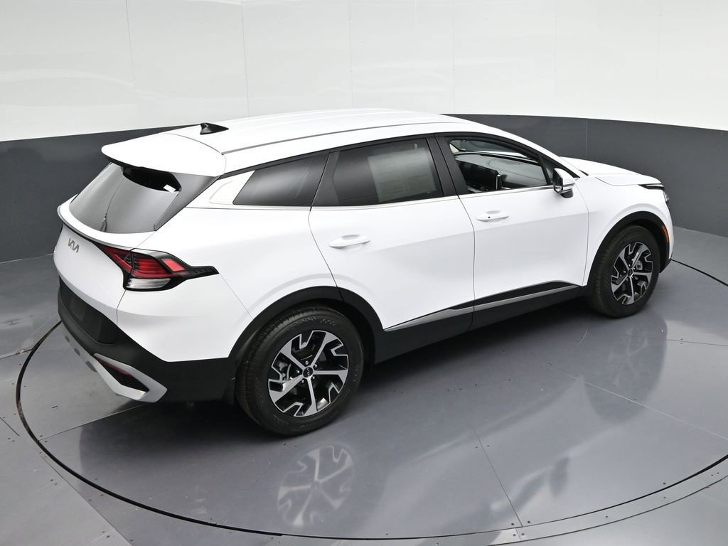 Used 2025 Kia Sportage EX FWD image 24