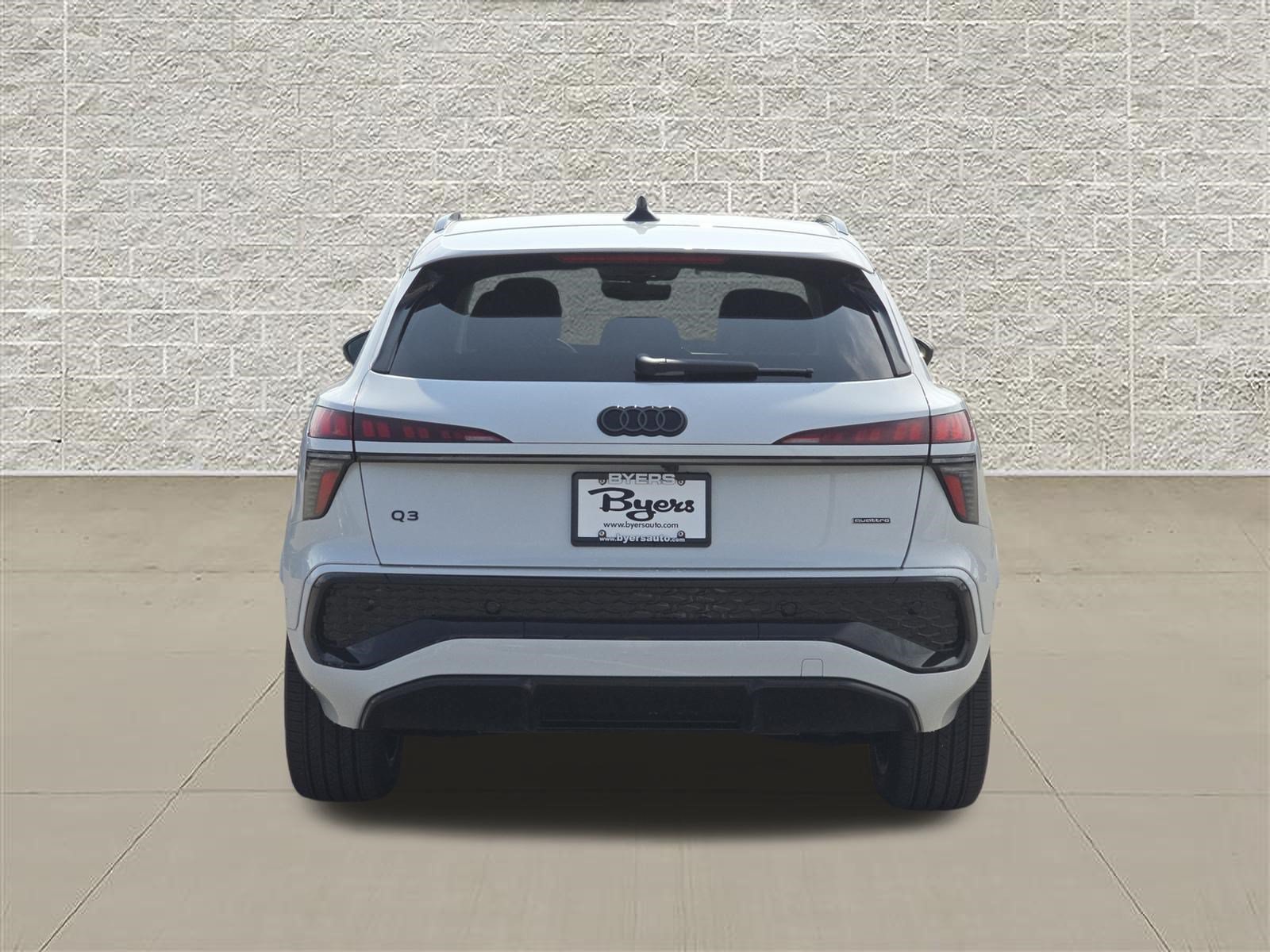 New 2026 Audi Q3 quattro 2.0T AWD/4WD image 6