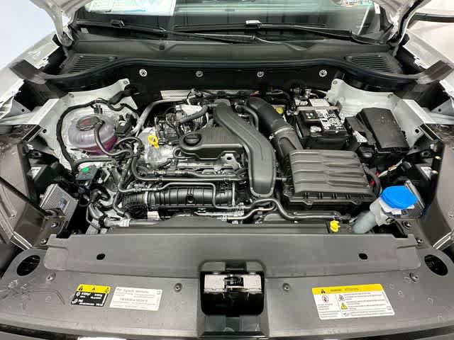 New 2026 Volkswagen Taos SE AWD/4WD image 25