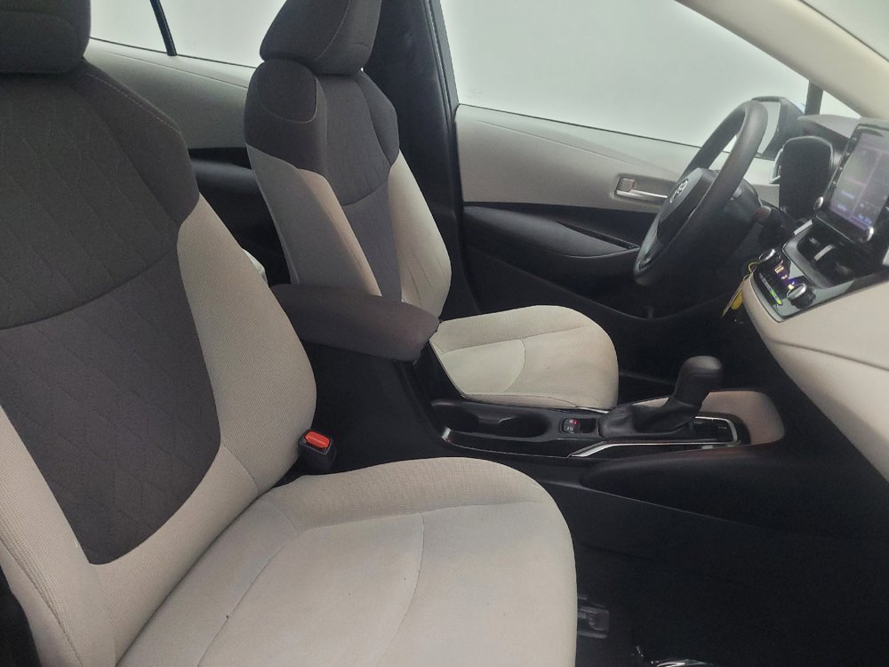 Used 2021 Toyota Corolla LE FWD image 21