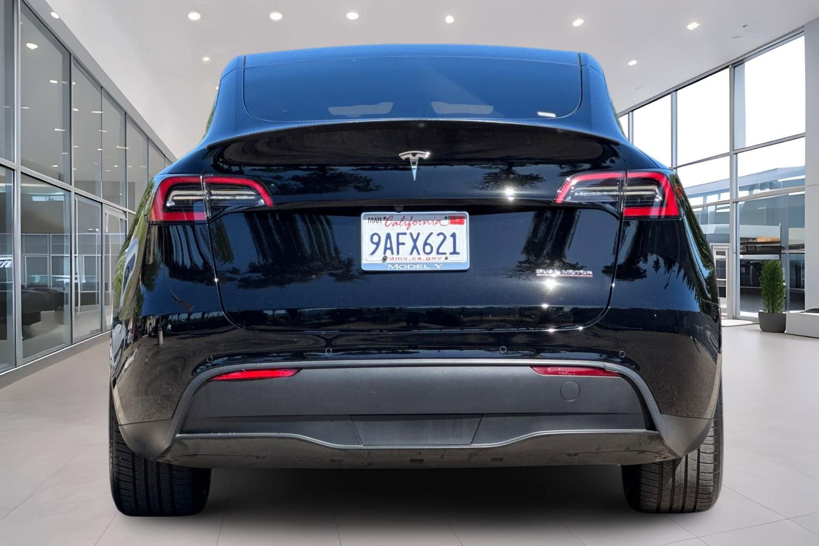 Used 2022 Tesla Model Y Performance image 5