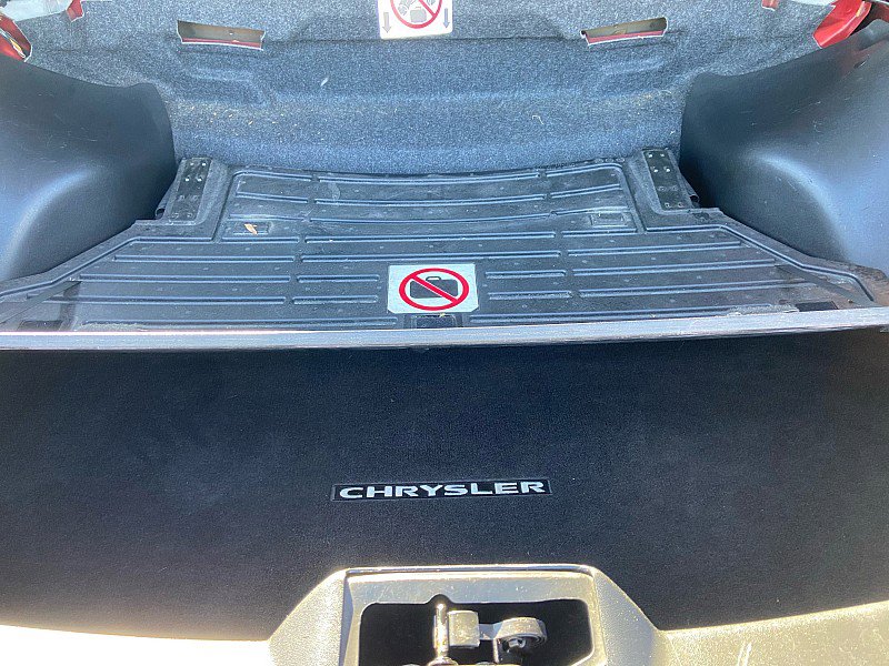 Used 2010 Chrysler Sebring Touring image 15