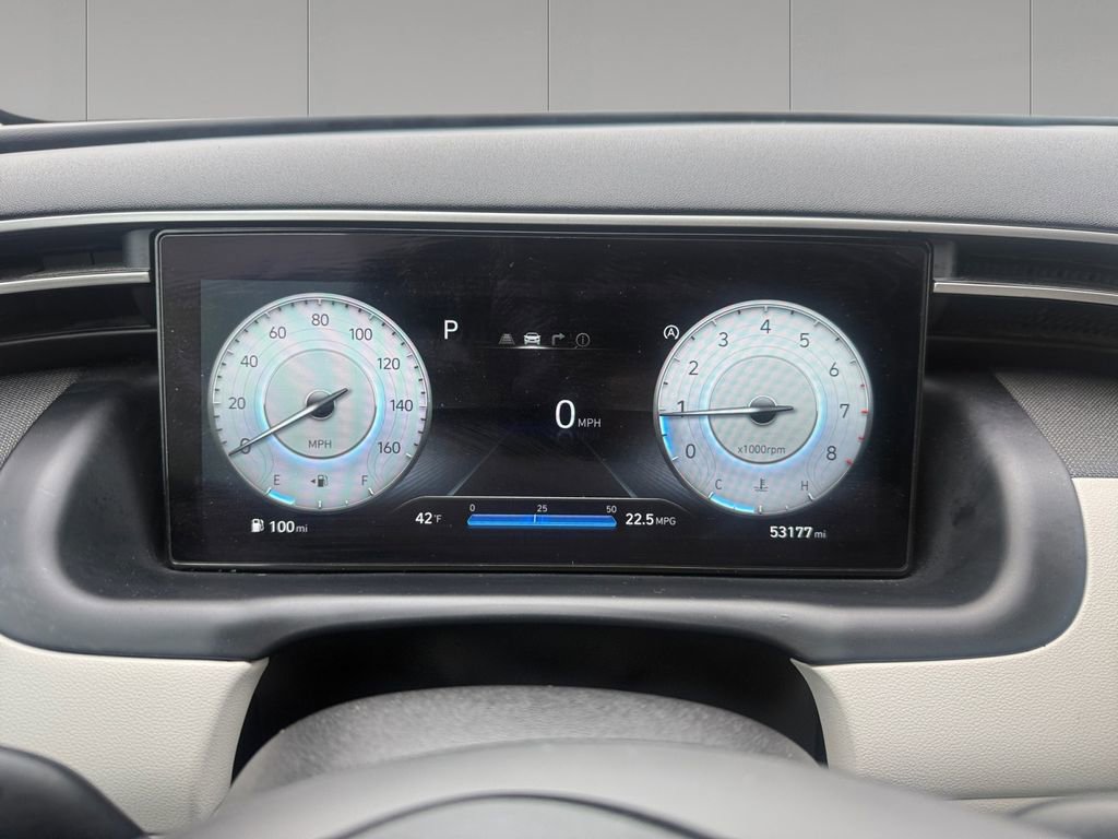 Used 2022 Hyundai Tucson Limited image 14
