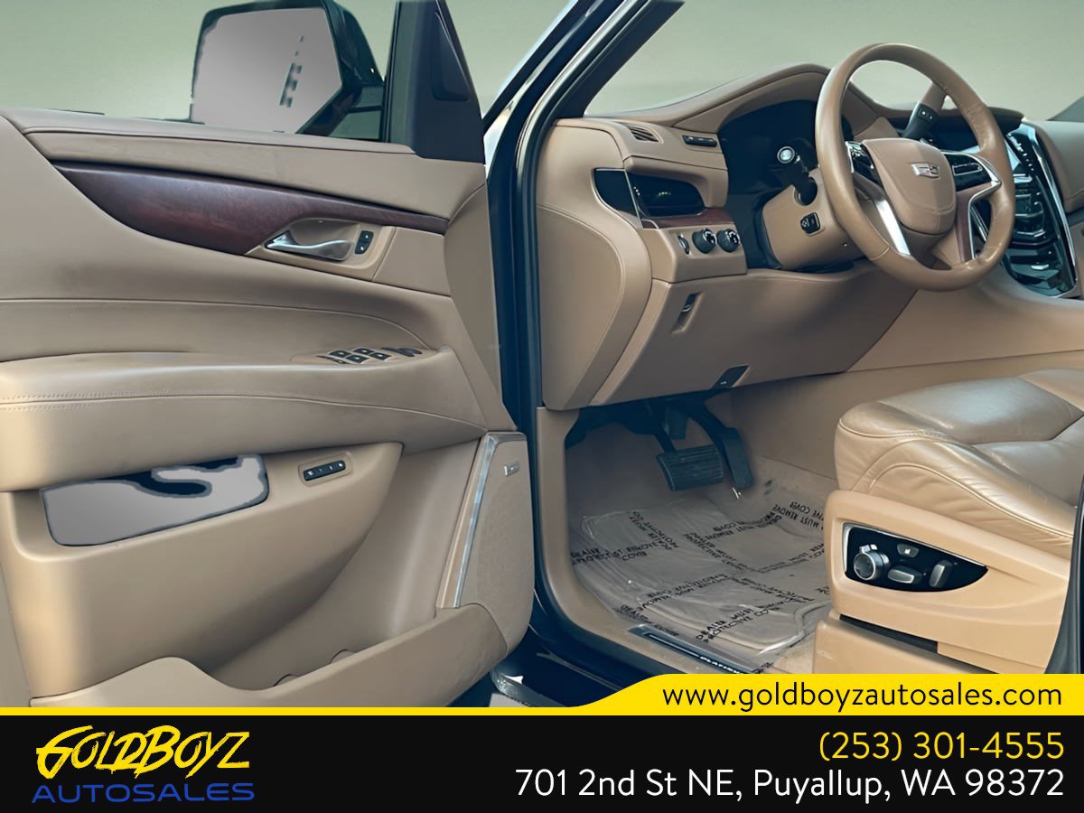 Used 2017 Cadillac Escalade ESV Platinum image 14