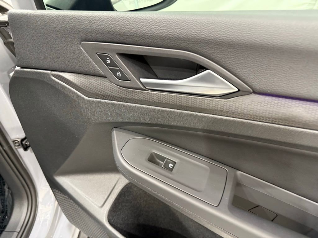 Used 2024 Volkswagen GTI Autobahn image 21