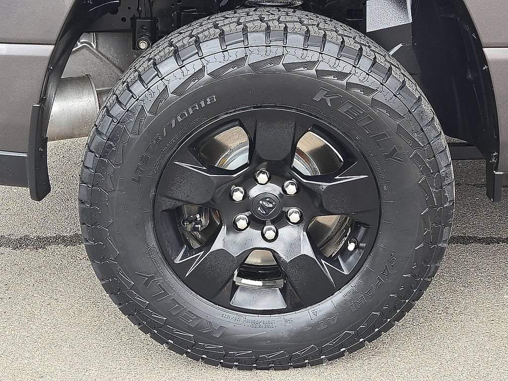 Used 2025 RAM 1500 Classic Warlock AWD/4WD image 7