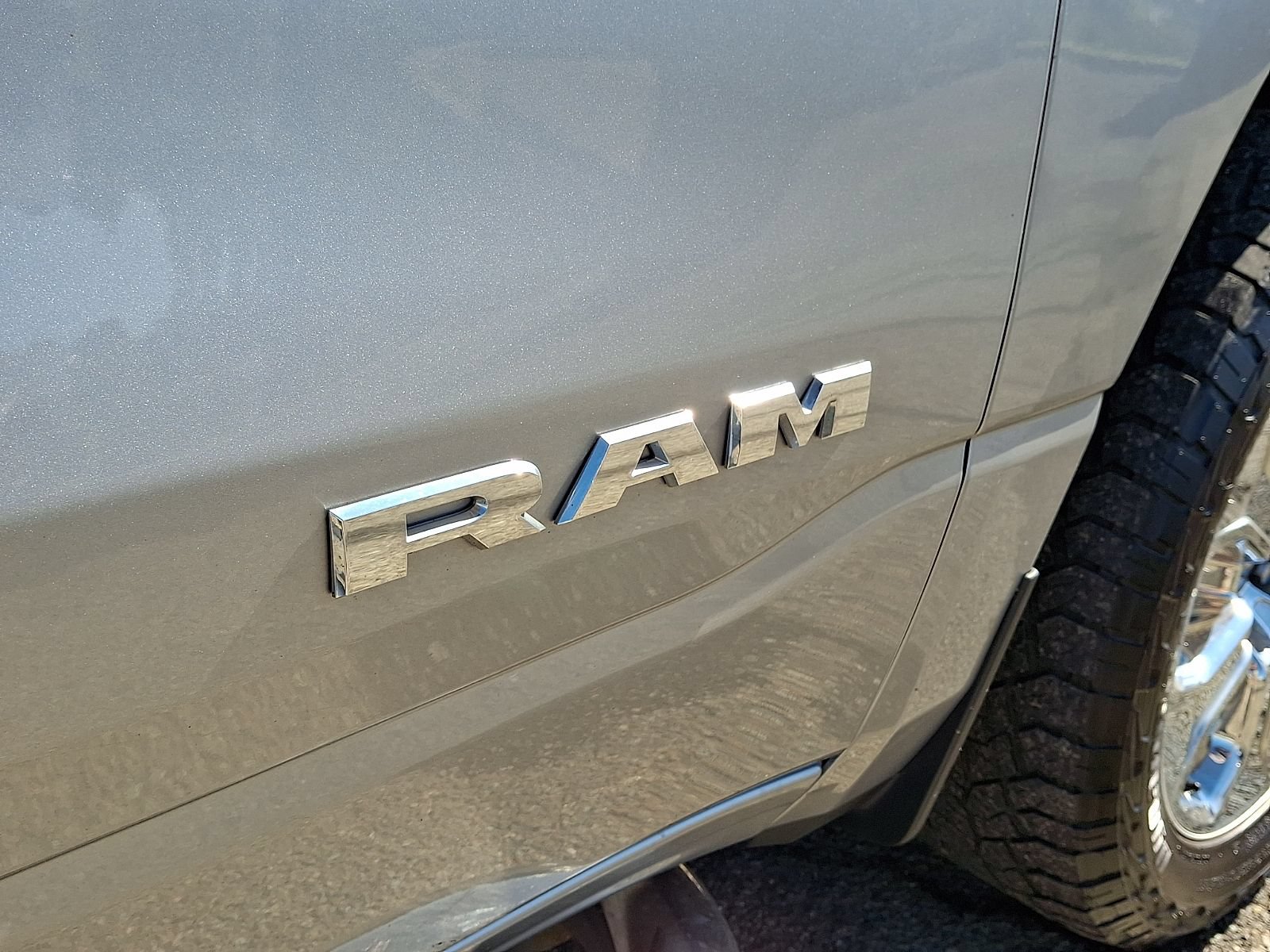 Used 2022 RAM 1500 Big Horn AWD/4WD image 30