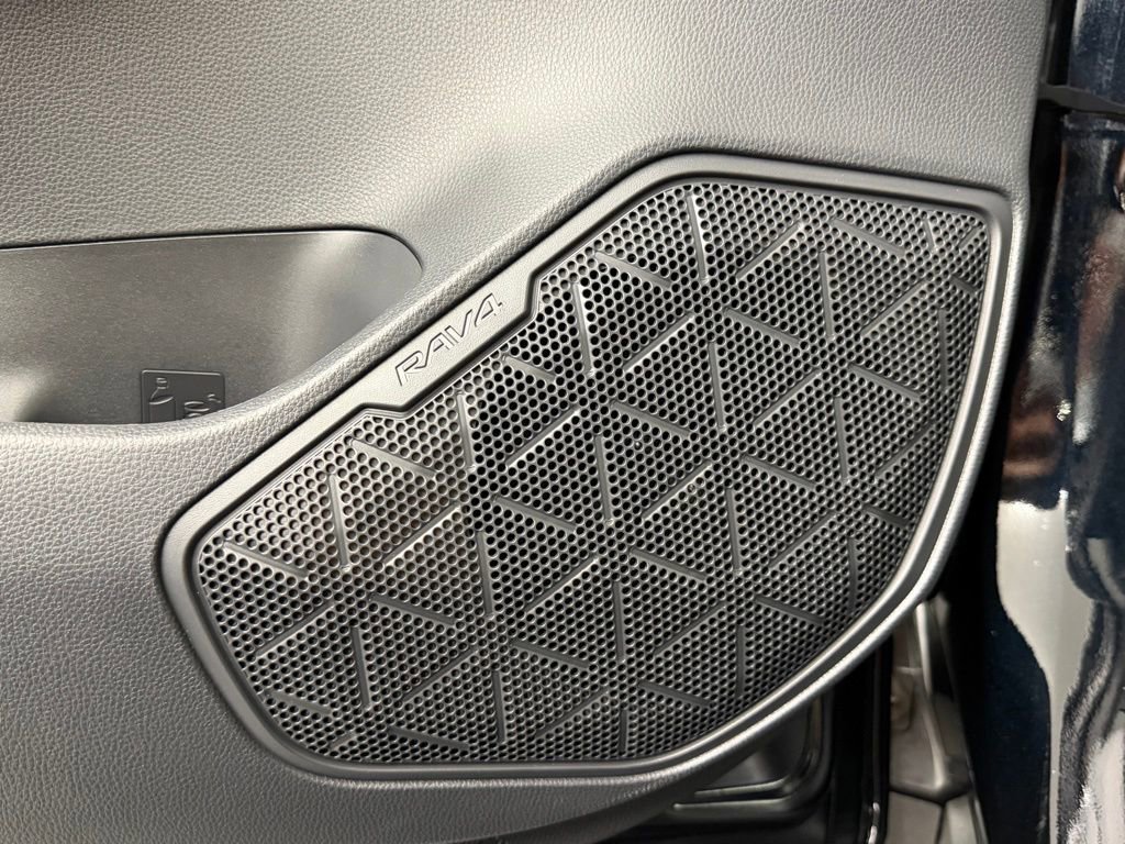 Certified 2025 Toyota RAV4 LE FWD image 21