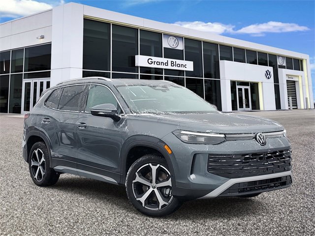 New 2026 Volkswagen Tiguan SE image 1