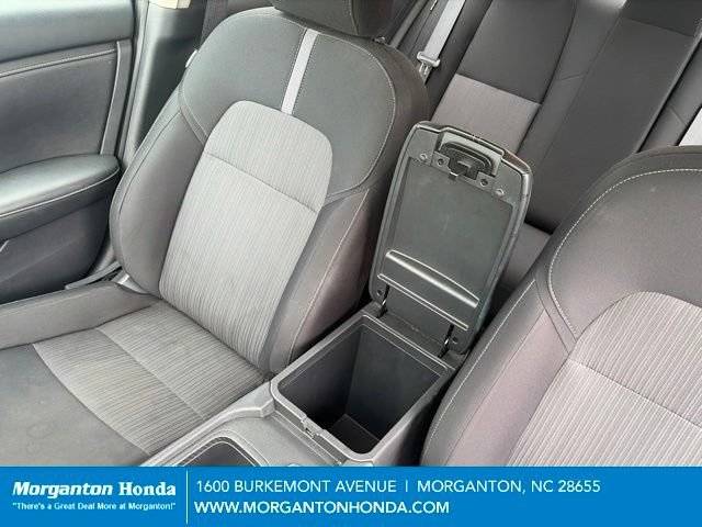 Used 2024 Nissan Sentra SV FWD image 22