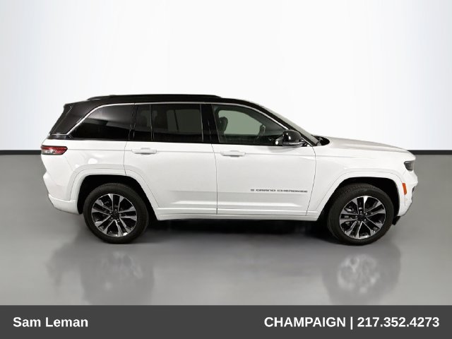 Used 2024 Jeep Grand Cherokee Overland w/ Luxury Tech Group IV AWD/4WD image 8