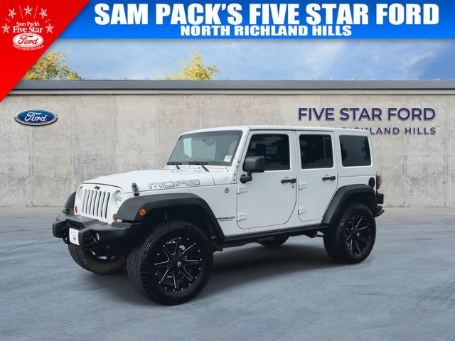 Used 2013 Jeep Wrangler Unlimited Sahara AWD/4WD image 4