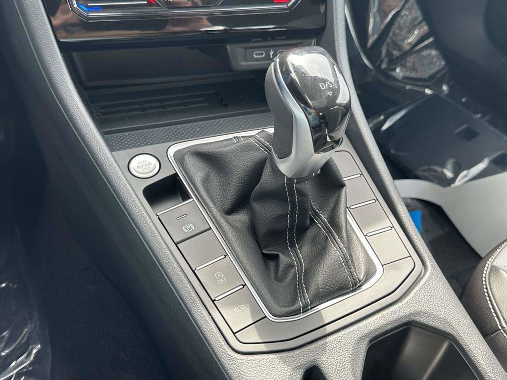 New 2026 Volkswagen Jetta SE image 25
