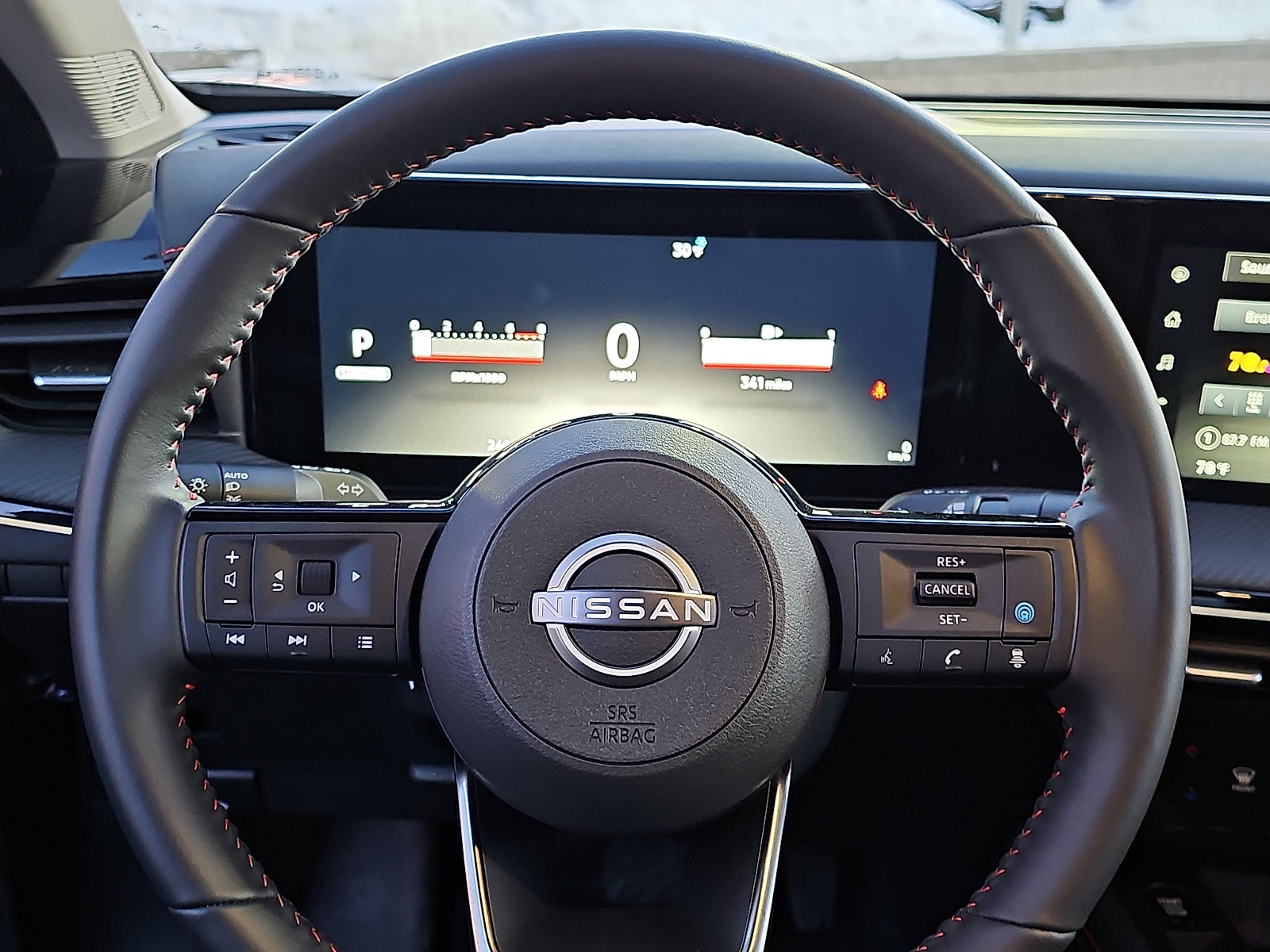 Certified 2025 Nissan Kicks SR AWD/4WD image 20