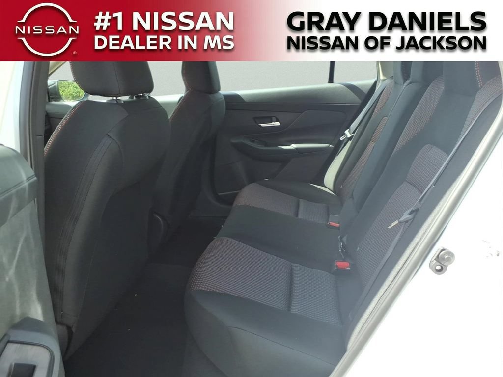 New 2026 Nissan Sentra SR w/ Floor Mat Package FWD image 25