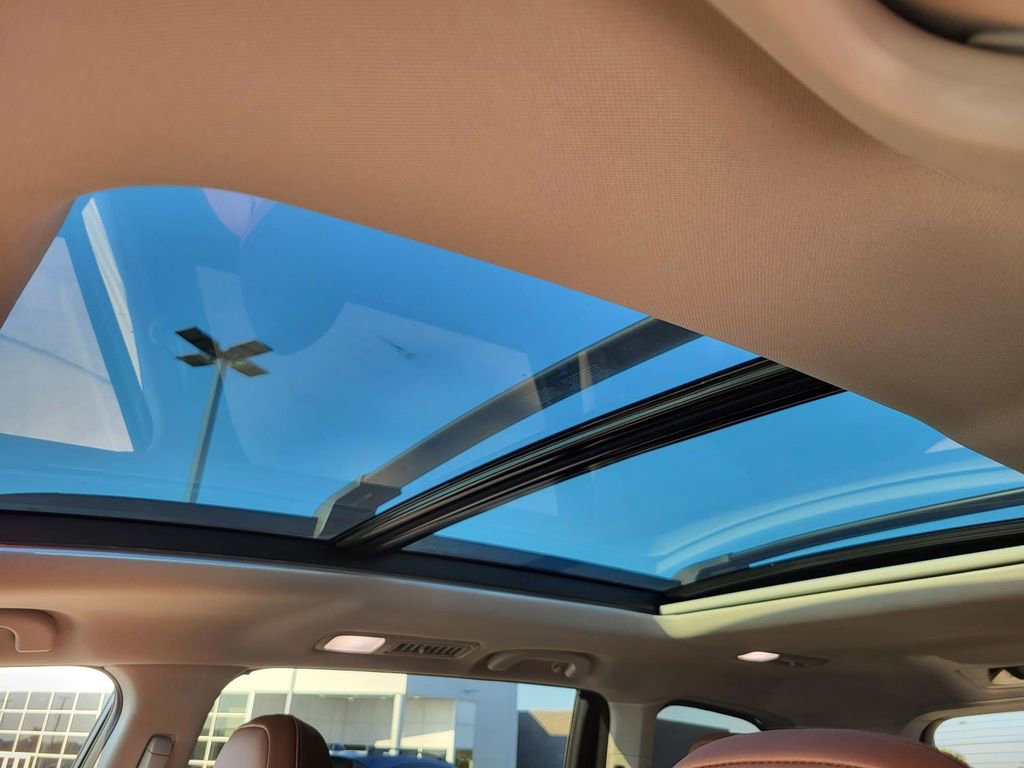 New 2025 Subaru Ascent Touring image 8