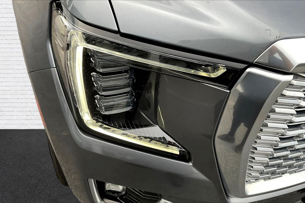 Used 2022 GMC Yukon XL Denali RWD image 25