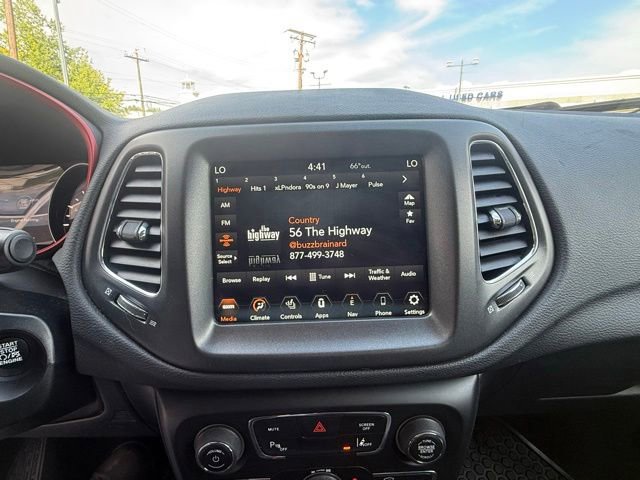 Used 2021 Jeep Compass Trailhawk AWD/4WD image 37